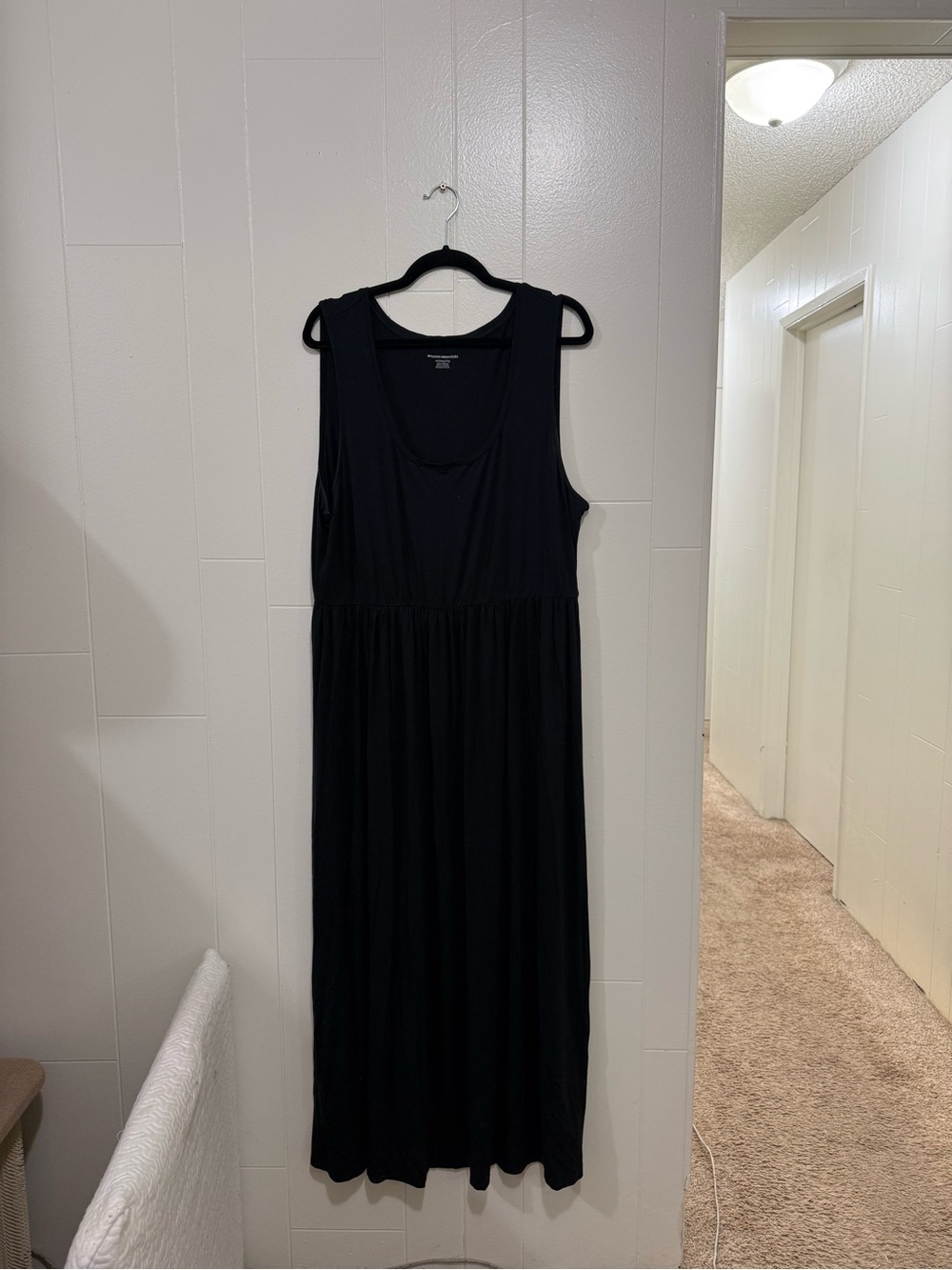 Amazon Black Sleeveless Maxi Dress - Classic Everyday Style